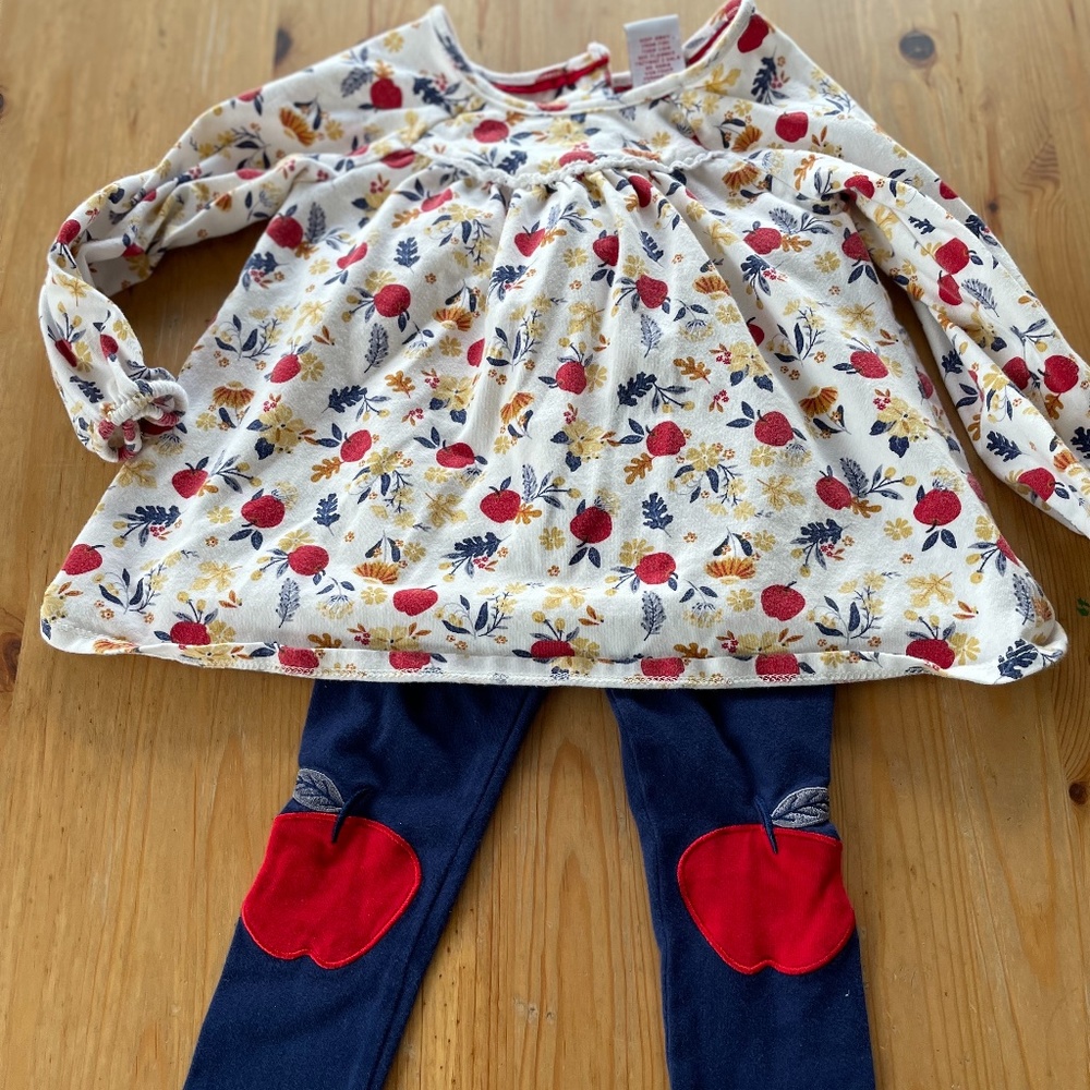 2T Tahiri apple outfit with faux fur vest